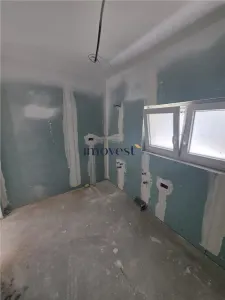Apartament la Casa semifinisat P+M Titulescu - foto 10