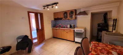 casa sat Vestem,com.Selimbar,aproape de Sibiu,comision 0 - foto 4