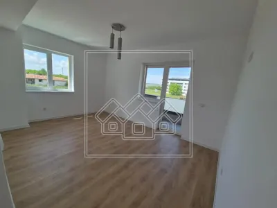 Ap. semidecomandat, 3 camere, 69,45 mpu, bloc nou, lift - foto 3