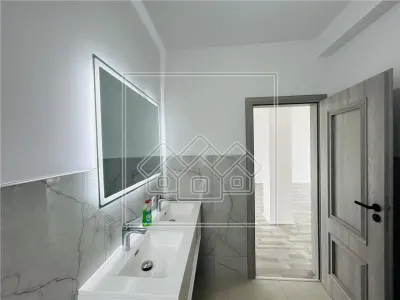 Casa noua de vanzare, 4 camere, 2 bai, terasa 21 mp, zona linistita - foto 16