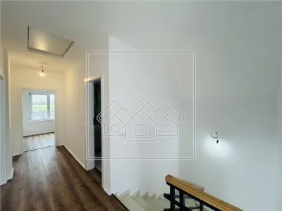 Casa noua de vanzare, 4 camere, 2 bai, terasa 21 mp, zona linistita - foto 17