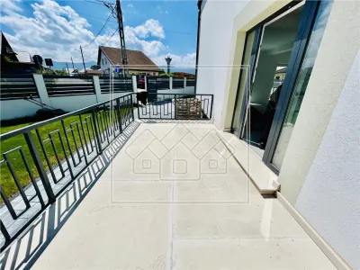 Casa noua de vanzare, 4 camere, 2 bai, terasa 21 mp, zona linistita - foto 4