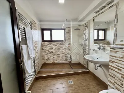 Pensiune 10 camere + restaurant - afacere la cheie - Sambata de Sus - foto 19