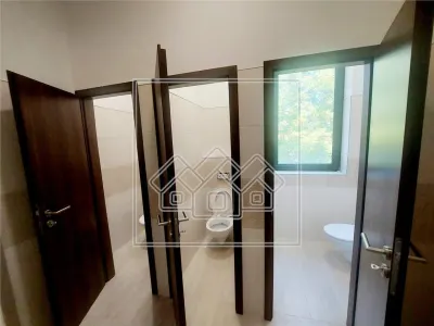 Spatiu birouri de 430 mpu - Zona Aeroport Sibiu/ Parcul Industrial - foto 6