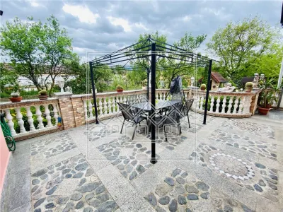 Vila individuala in Avrig - confort lux - 7 camere, 4 bai, 2 balcoane - foto 22