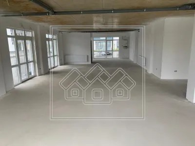 Spatiu comercial in zona Calea Surii Mici - 259 mp utili - foto 8