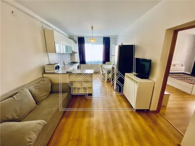 Ap cu 3 camere, balcon, predare la cheie, Strand II - foto 2