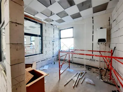 Spatiu de birouri - 270 mp utili - predare la cheie - Valea Aurie - foto 12