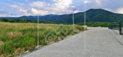 Teren cu utilitati si autorizatie constructie, deschidere la 2 strazi - Cisnadie