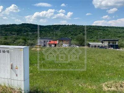 Teren cu utilitati si autorizatie constructie, deschidere la 2 strazi - foto 9