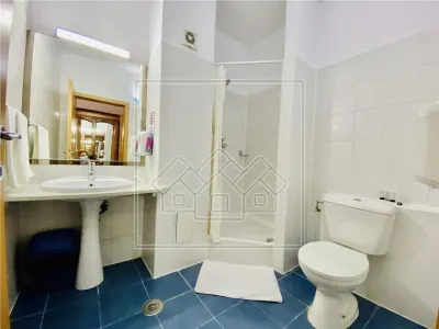 Hotel 3 stele - afacere la cheie - renovat in 2020 - zona cu vad - foto 20