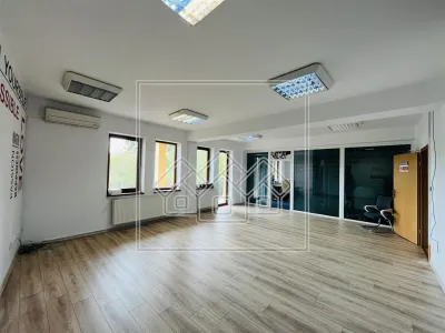 Spatiu de birouri - ultracentral - 90 mp utili - terasa mare - foto 2