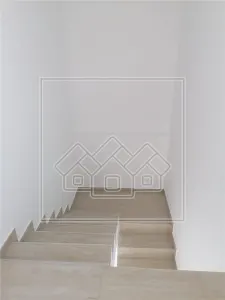 Spatiu birouri/ centru medical/ afterschool - 200 mp - Selimbar - foto 16