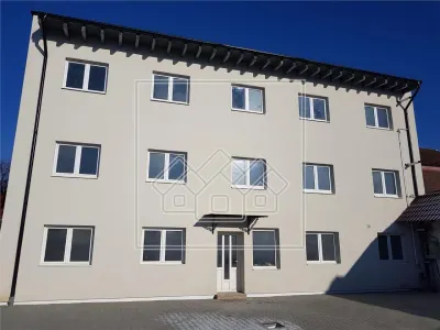 Spatiu birouri/ centru medical/ afterschool - 200 mp - Selimbar - foto 9