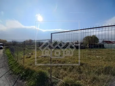 Teren intravilan - 652 mp - drum amenajat - Sibiu