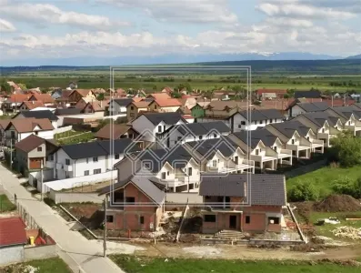 Casa individuala, 487 mp teren, finisata la alb, 147mp utili, Cristian - foto 15