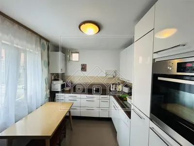 Casa pretabila pentru investitii, 195 mp utili - zona Terezian - foto 2