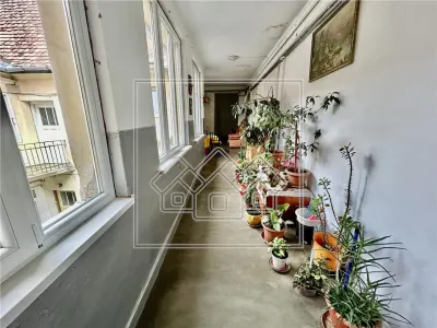 Apartament 2 camere, mobilat + utilat, 41 mp utili, zona Ultracentrala - foto 11