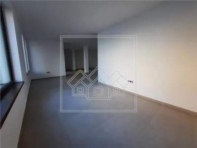 Spatiu comercial nou, modern, 81 mp utili, zona Piata Cluj - foto 7