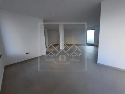 Spatiu comercial nou, modern, 81 mp utili, zona Piata Cluj - foto 8