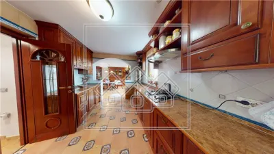 Casa individuala de vanzare - 7 camere, 278 mp utili - Strand - foto 8
