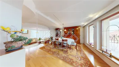 Casa individuala de vanzare - 7 camere, 278 mp utili - Strand - foto 9