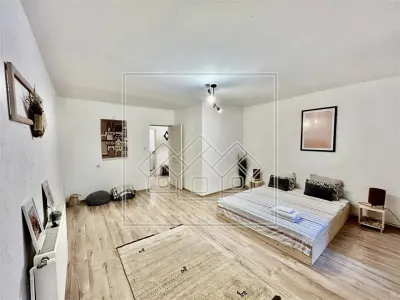 3 apartamente, pretabil investitie, cu cont de booking, zona Centrala - Sibiu
