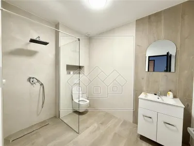Spatiu comercial de vanzare in Sibiu - 7 camere - nou, la cheie - foto 10