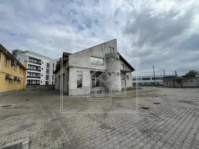 Spatiu comercial cu teren de 1500 mp, 740 mp utili - Sibiu