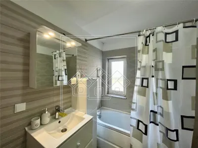 Apartament cu 2 camere, decomandat + balcon, 2 locuri de parcare - foto 11