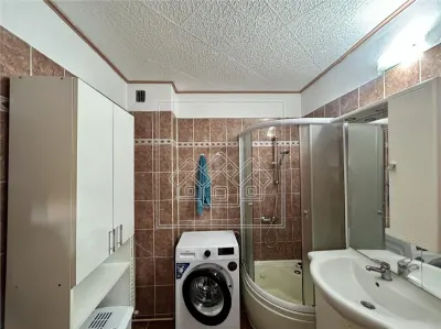 Apartament 2 camere, decomandat, la cheie, zona buna - foto 14