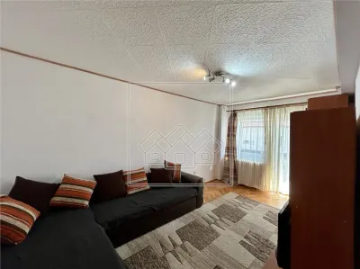 Apartament 2 camere, decomandat, la cheie, zona buna - foto 9