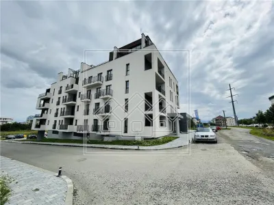 Apartament 3 camere, balcon, bloc nou, lift, boxa la subsol - foto 15