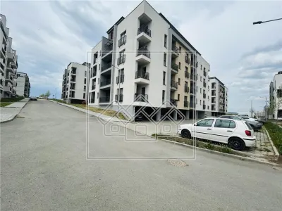 Ap. 2 camere, incalzire pardoseala, bloc nou cu lift, zona buna - foto 12
