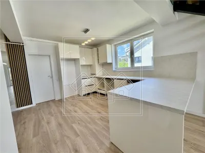 Penthouse4 camere, 2 bai - 131.17 mpu + 2 balcoane - 9.11mp - foto 13