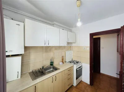 Apartament de vanzare in Sibiu - 2 camere si balcon - Terezian - foto 3