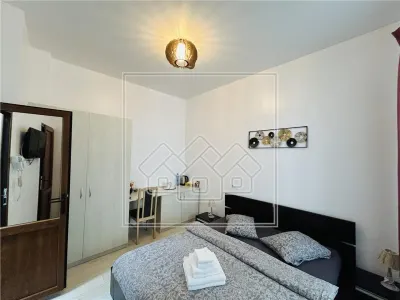 Ap la casa, pretabil pentru investitie -85 mp utili-Zona Ultracentrala - foto 5