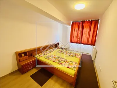 Apartament cu 3 camere, 2 bai si balcon - Zona Turnisor - foto 3