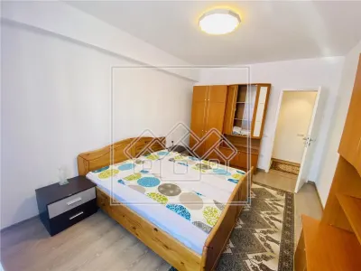 Apartament cu 3 camere, 2 bai si balcon - Zona Turnisor - foto 4