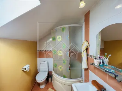 Casa tip duplex, cu 3 camere, 116 mp utili, teren de 403 mp - foto 24