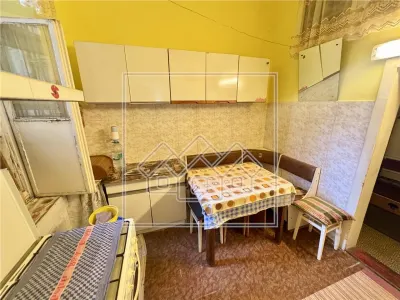 Ap.2 camere - zona ultracentrala - reper Hotel Continental Forum - foto 11