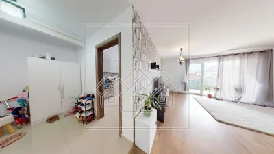 Ap. 3 camere, terasa de 12 mp, decomandat, 74 mp utili, pret bun - foto 2