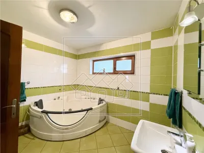 Spatiu de birouri - 9 camere - 250 mp utili - Selimbar - foto 13