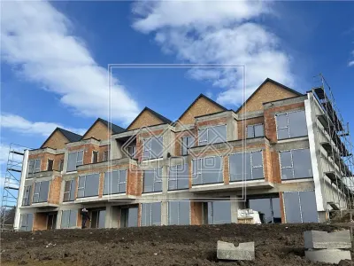 Casa cu 4 camere, 3 bai, teren de 284 mp, 2 locuri de parcare - foto 5