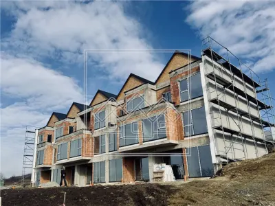 Casa cu 4 camere in Sibiu, 3 bai, 137 mp utili, 2 locuri de parcare - foto 16
