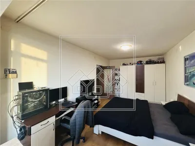 Apartament 3 camere, balcon, pivnita - etaj 7/10 - Zona Mihai Viteazu - foto 19