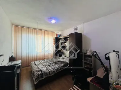 Apartament 3 camere, balcon, pivnita - etaj 7/10 - Zona Mihai Viteazu - foto 8