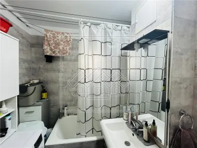 Ap cu 2 camere, pivnita, Etaj 2/5 - Zona Valea Aurie - foto 8
