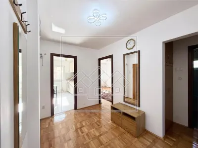 Apartament cu 4 camere si 2 balcoane - etaj 2 - Calea Poplacii - foto 14