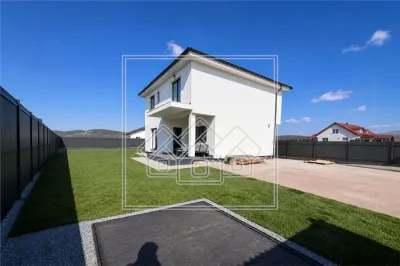 Casa individuala cu 4 camere, teren 571 mp - Cristian, Sibiu - foto 5